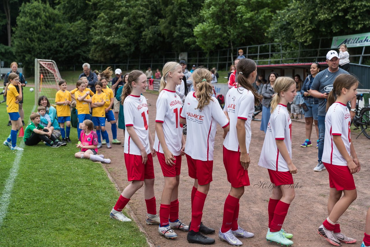 Bild 177 - Loewinnen Cup
